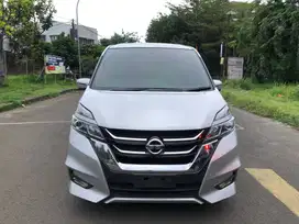 Nissan Serena 2.0 HWS 2020