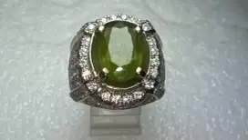 Cincin Perak Natural Vesuvianite Idocrase Dim. 10 x 7 x 4 Ring Mewah