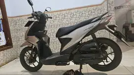 HONDA BEAT CBS ISS DELUXE SILVER 2021
