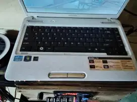 Dijual Laptop Toshiba Core i5 100% Normal