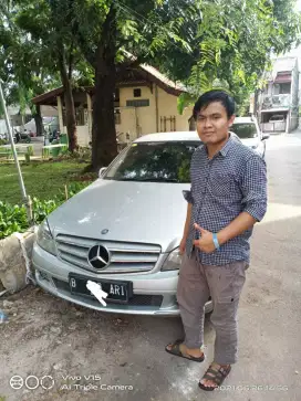 Mencari pekerjaan yg halal