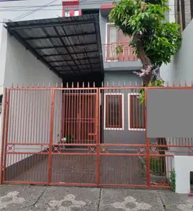 CILANDAK DEKAT ITC–800 MTR KE MRT-RUMAH SIAP HUNI 2LT – JALAN 2 MOBIL