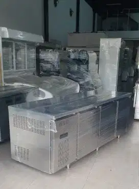 Undercounter Chiller Gea 3 Pintu 210