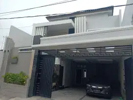 Rumah baru mewah siap huni Mojosonggo Jebres Solo