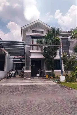Dijual Rumah Wisata Bukit Mas Royal Palais Terawat Siap Huni 2 Lantai