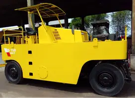 Dijual Tire Roller Sakai model TS150