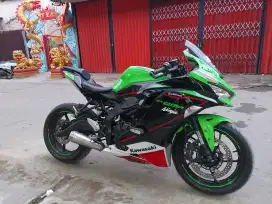 Kawasaki Ninja ZX25R ZX-25R 250 4 Cylinder KRT ABS