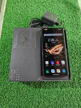 Asus Rogphone 8 5G 12/256gb Garansi On Resmi Tam