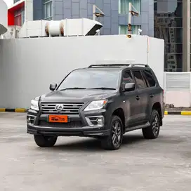 LEXUS LX570 F SPORT AT FACELIFT PUTIH 2011