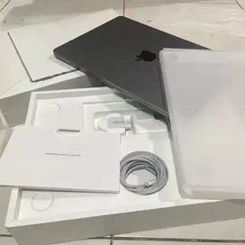 Macbook Air M2 ‘24 garansi aktif