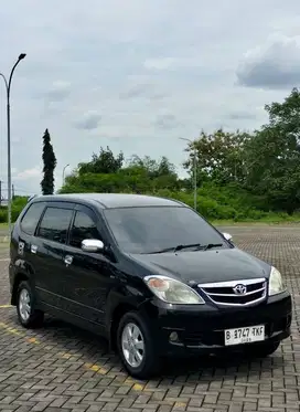 Avanza G AT 2010. istimewa.