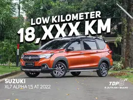 FREE E-TOLL 1 JUTA SUZUKI XL7 1.5 ALPHA AT ORANYE METALIK 2022 MOBCARS