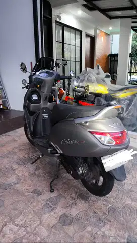 TVS Callisto 125 Warna Abu 2024.