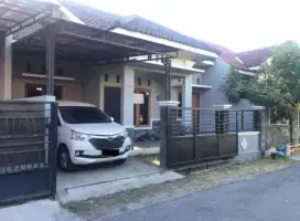 Rumah blulukan colomadu