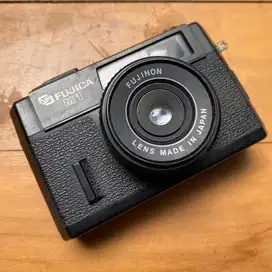 kamera analog FUJICA M1