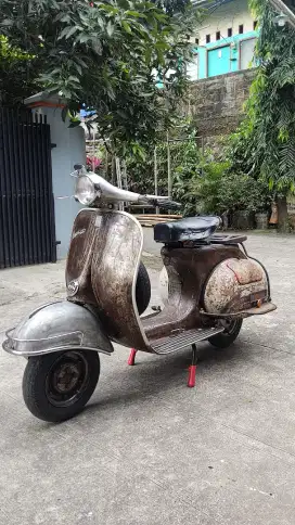 Vespa Vbb 65 plat B