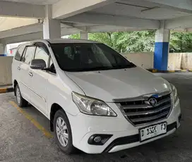 Toyota Kijang Innova 2014 Bensin