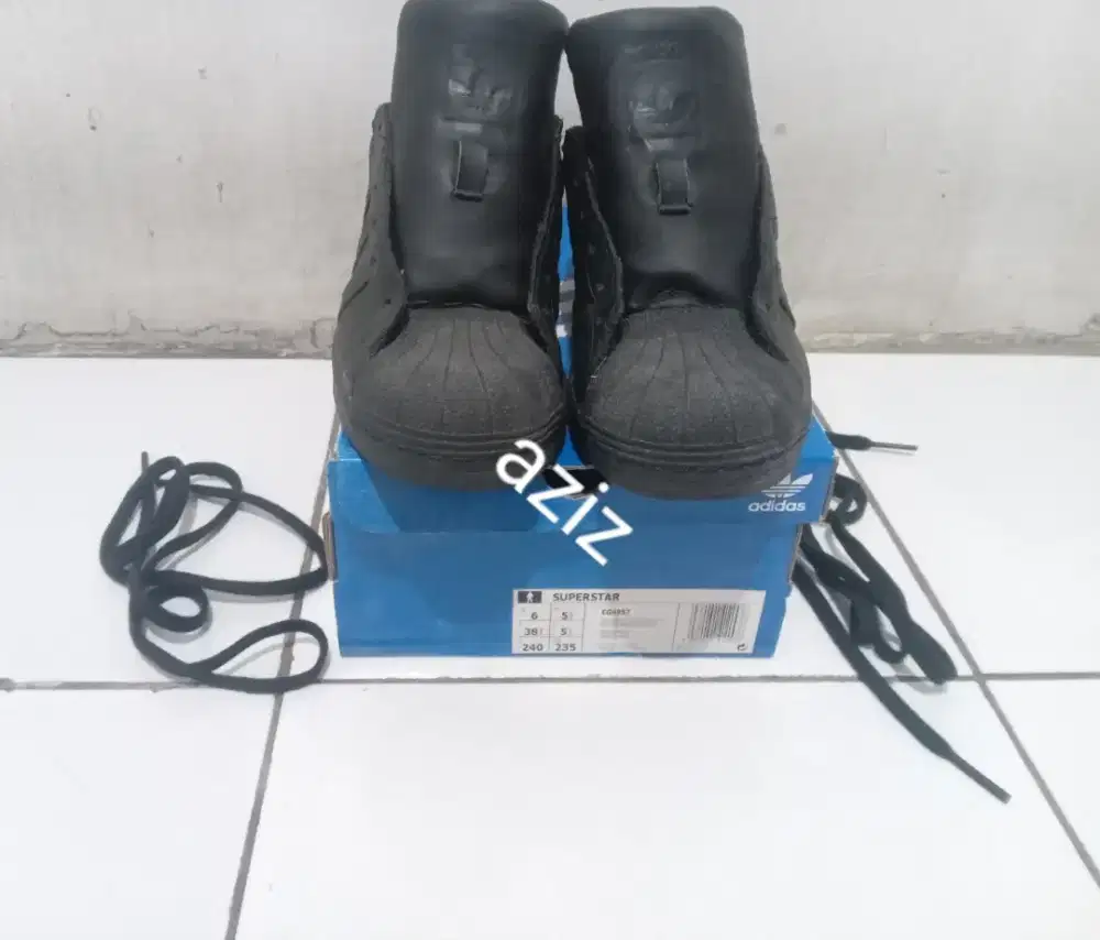 Adidas superstar pria hitam EG4957