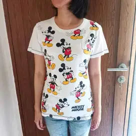 Atasan Kaos Wanita Mickey Mouse