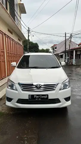 Toyota Kijang Innova 2013 Bensin