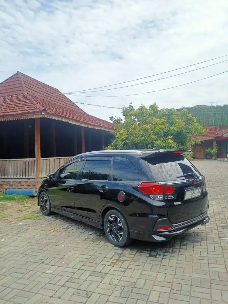 Honda Mobilio 2014 Bensin