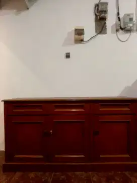 Lemari bufet kayu jati