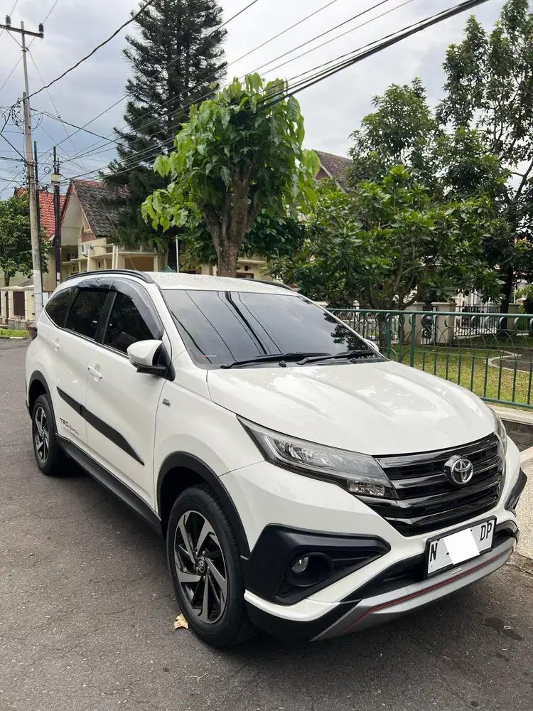 Toyota Rush 2019 Bensin