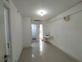 Apartemen bassura city 2br kosongan tower F