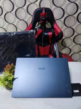 Jual Laptop  MSI Modern 14 B11MOU-E1403IMS
 [SSD 512GB]