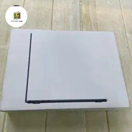 Macbook Air M3 13 ram 8/256 resmi ibox baru segel original