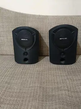 B&W (Bowers & Wilkins) Rock Solid speakers