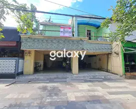 Ruko 2 Unit Digabung Jadi 1 di Raya Baratajaya. Lokasi Strategis