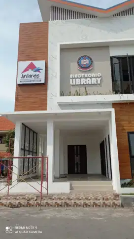 Huruf Timbul Akrilik