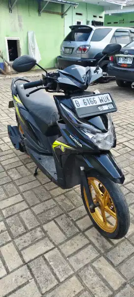 Beat eco 2019 hitam
