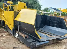 Asphalt finisher Sumitomo HA45C tahun 2009