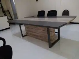 Meja Meeting - Meja Staff - Interior Kantor