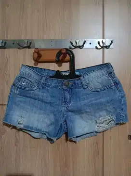 Jeans Celana Pendek