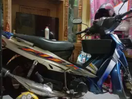 Fizr 2004 asli biru