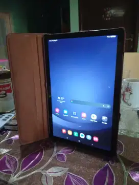A9+ 5g kapasitas 8/128 hitam