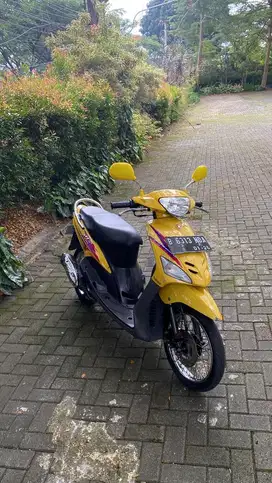 Mio 5TL 2004 Asli Kuning