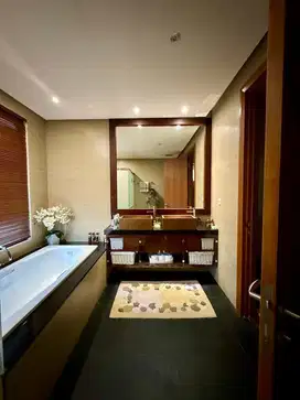 Rumah Villa Dengan Udara Yang Sejuk di Puncak, Bogor