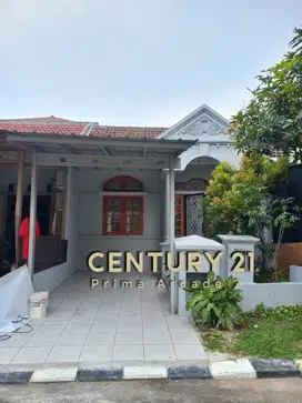 Rumah Siap Huni Lokasi Strategis di Graha Raya. 14641