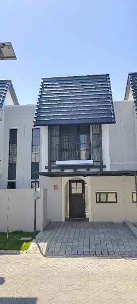 RUMAH  MODERN  2 LANTAI SURABAYA TIMUR FREE DP