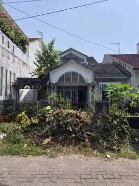 Jual tanah/rumah tua komplek Tasbih Blok QQ, harga murah