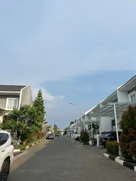 Harga terbaik dekat pemkot rumah 2 lantai siap huni