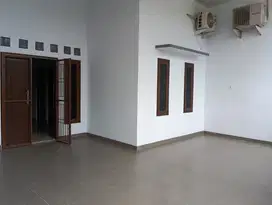 DIJUAL rumah diHarapan Indah 1free pajak Owner siyap bayarin. 