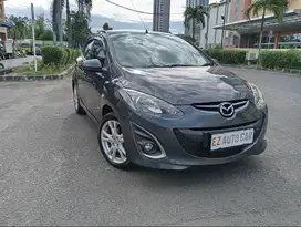(LOW KM) MAZDA 2R 2011