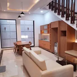 DIJUAL RUMAH CITRASUN GARDEN, BUKITSARI SEMARANG SEMI FURNISH