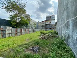 Dijual Tanah Dekat Pakuwon Mall Prospek Untuk Kost Ekslusif/Kantor/dll