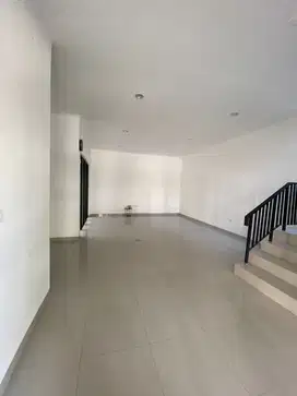 Rumah besar pik 2 extension 4 kamar tidur harga nego sampai deal